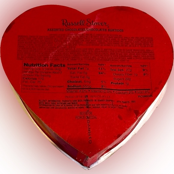 VTG RUSSELL STOVER VALENTINE HEART CHOCOLATE BOX RED WHITE 5.75” GIFT LOVE LUV - Picture 3 of 3